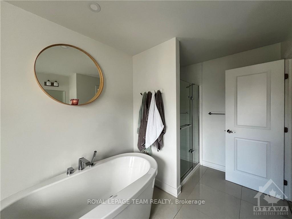 Photo 20 of 1039 Hydrangea Avenue, Ottawa, Riverside South/Gloucester Glen — HOMEH