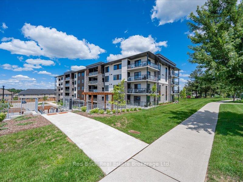 Photo 2 of Unit 003, 104 Summit Ridge Drive, Guelph, Grange Road — HOMEH