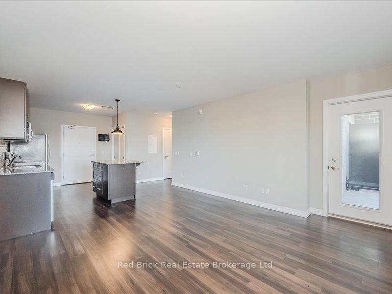 Photo 13 of Unit 003, 104 Summit Ridge Drive, Guelph, Grange Road — HOMEH