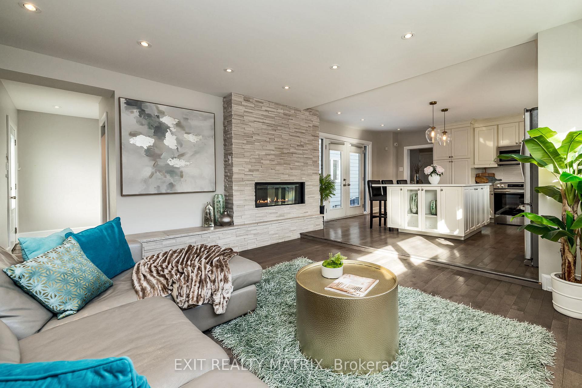 Photo 4 of 634 Edison Avenue, Ottawa, McKellar/Highland — HOMEH