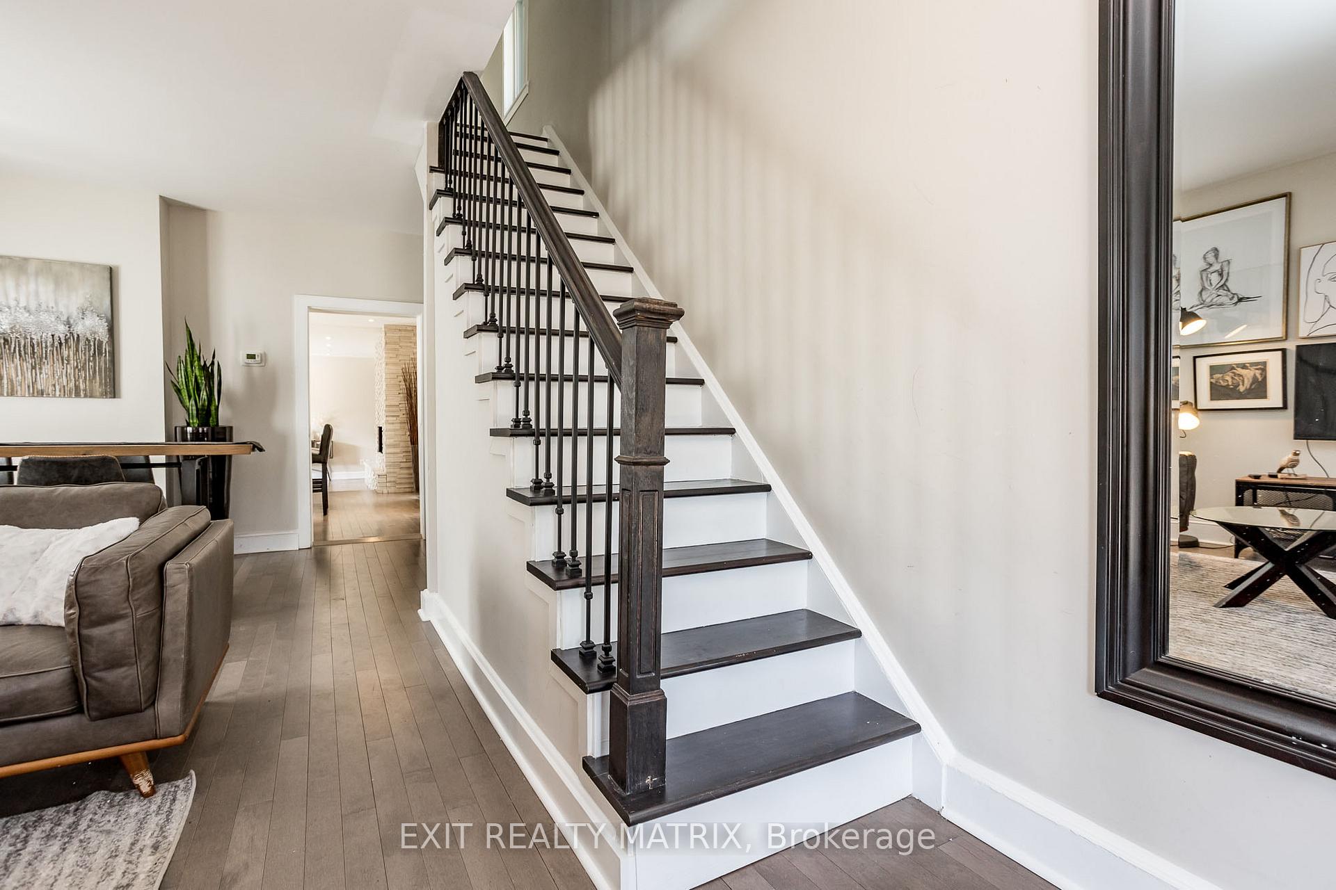 Photo 19 of 634 Edison Avenue, Ottawa, McKellar/Highland — HOMEH
