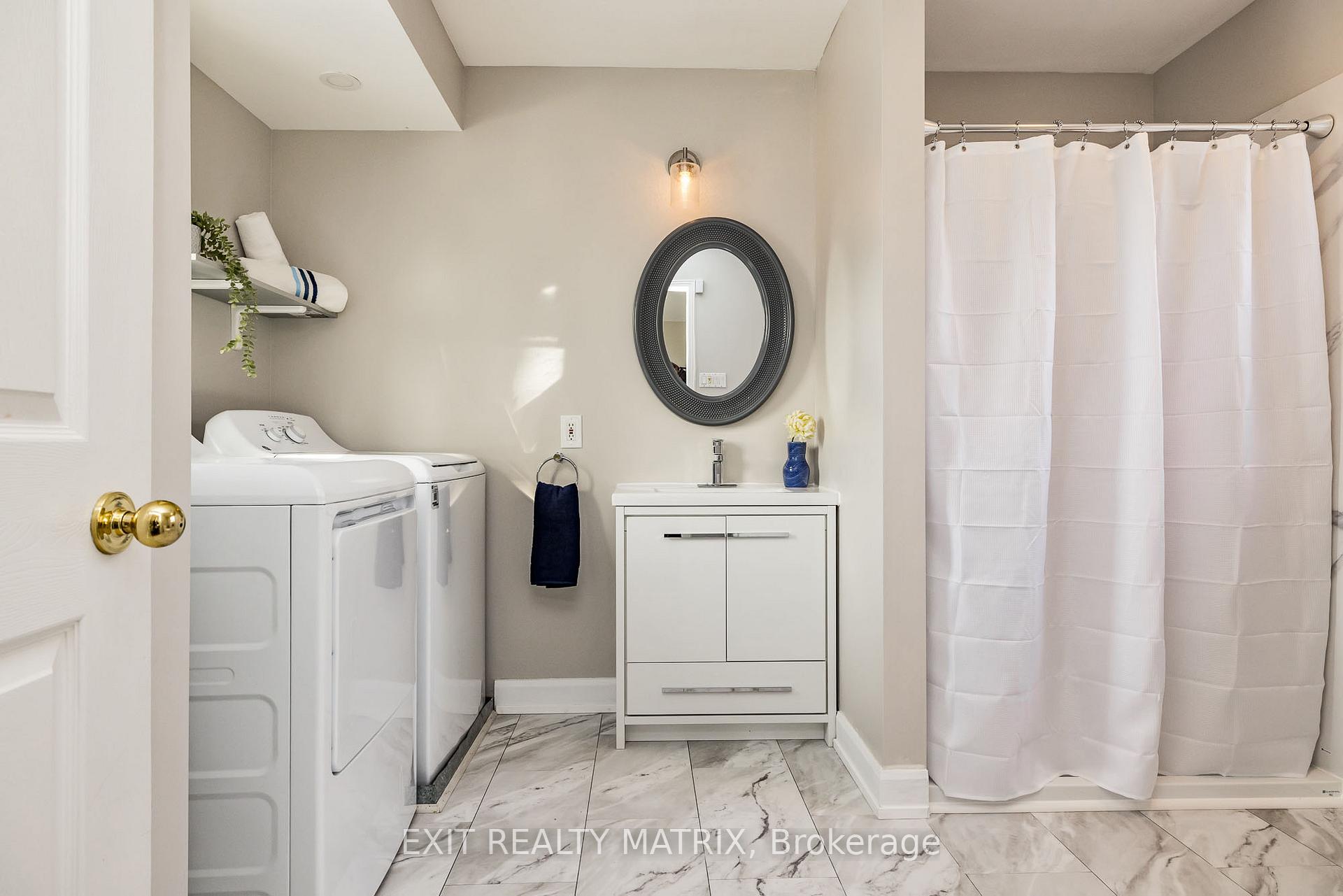 Photo 23 of 634 Edison Avenue, Ottawa, McKellar/Highland — HOMEH