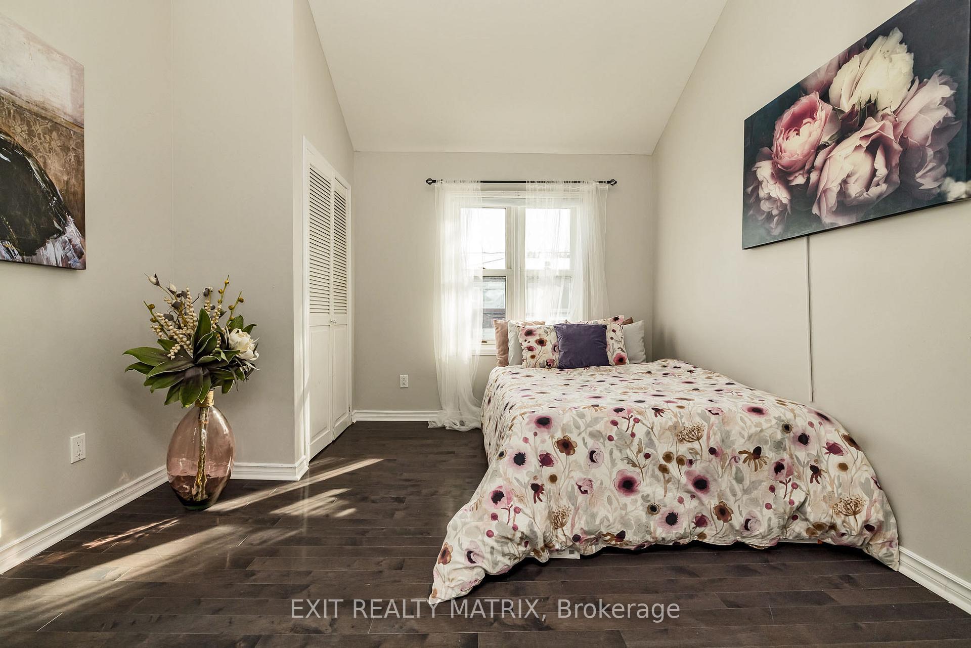 Photo 27 of 634 Edison Avenue, Ottawa, McKellar/Highland — HOMEH