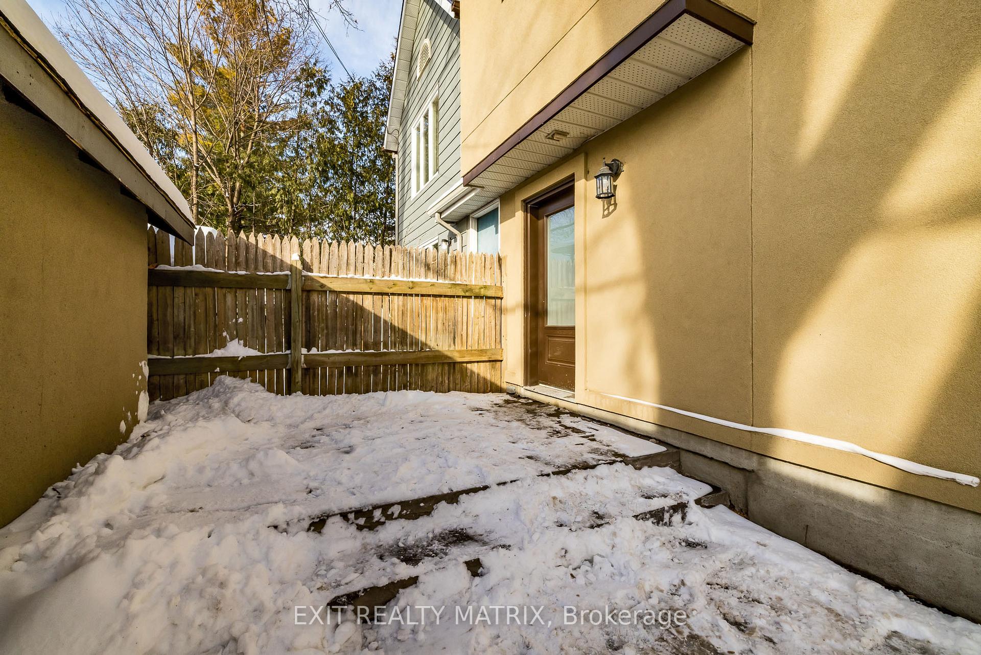 Photo 32 of 634 Edison Avenue, Ottawa, McKellar/Highland — HOMEH
