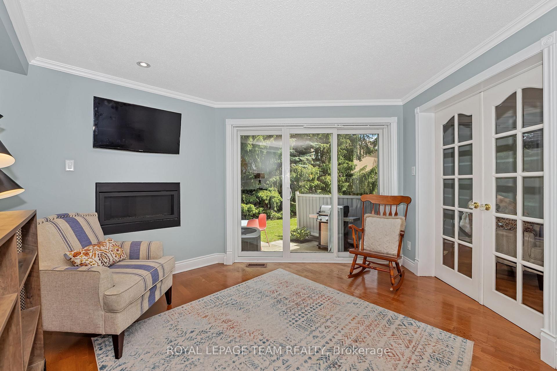 Photo 11 of 87 Dalecroft Crescent, Ottawa, Centrepointe — HOMEH