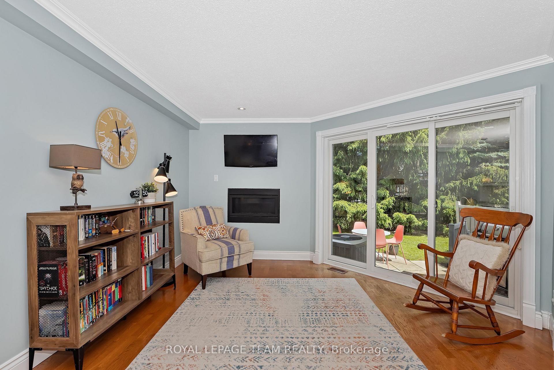Photo 12 of 87 Dalecroft Crescent, Ottawa, Centrepointe — HOMEH