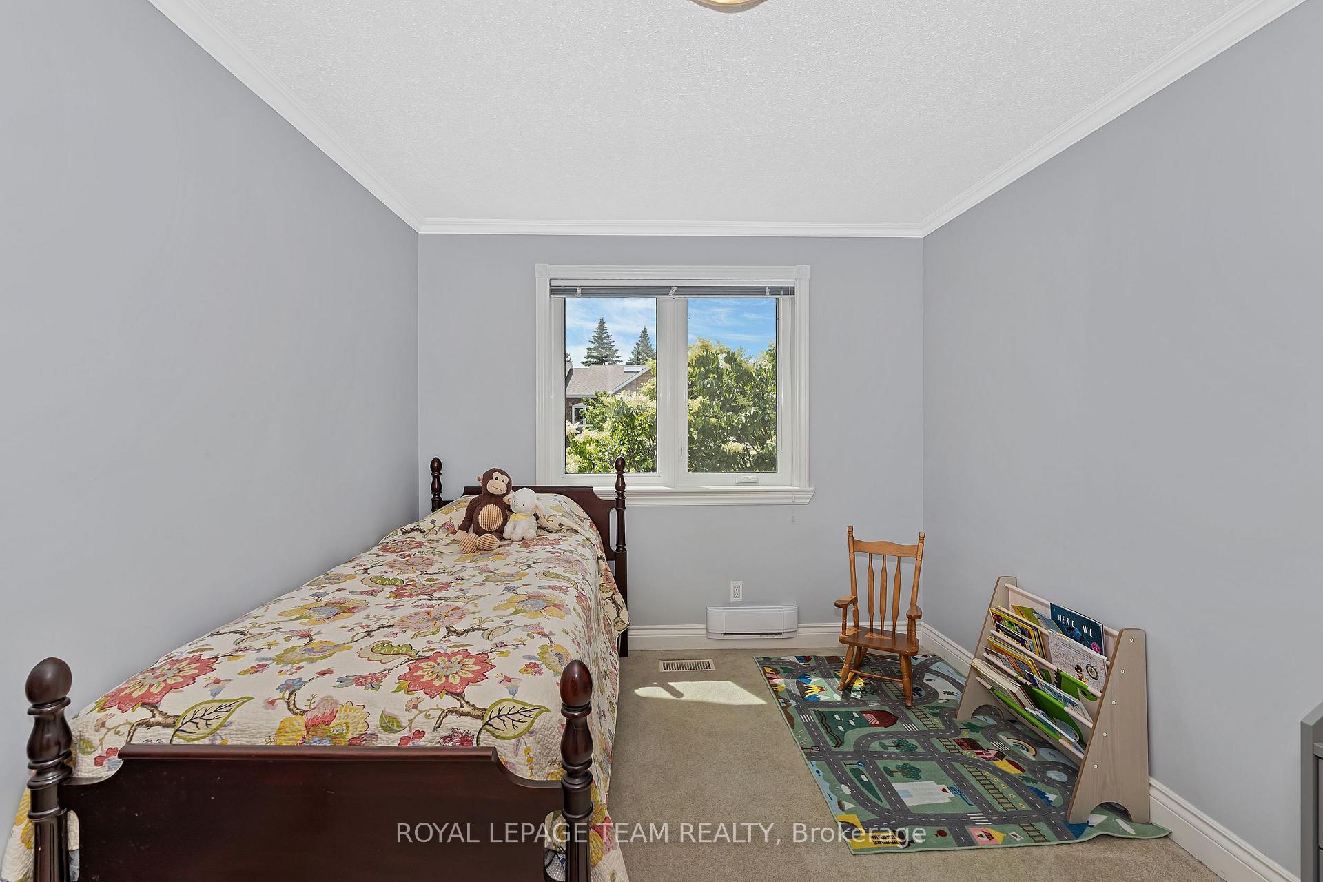 Photo 15 of 87 Dalecroft Crescent, Ottawa, Centrepointe — HOMEH
