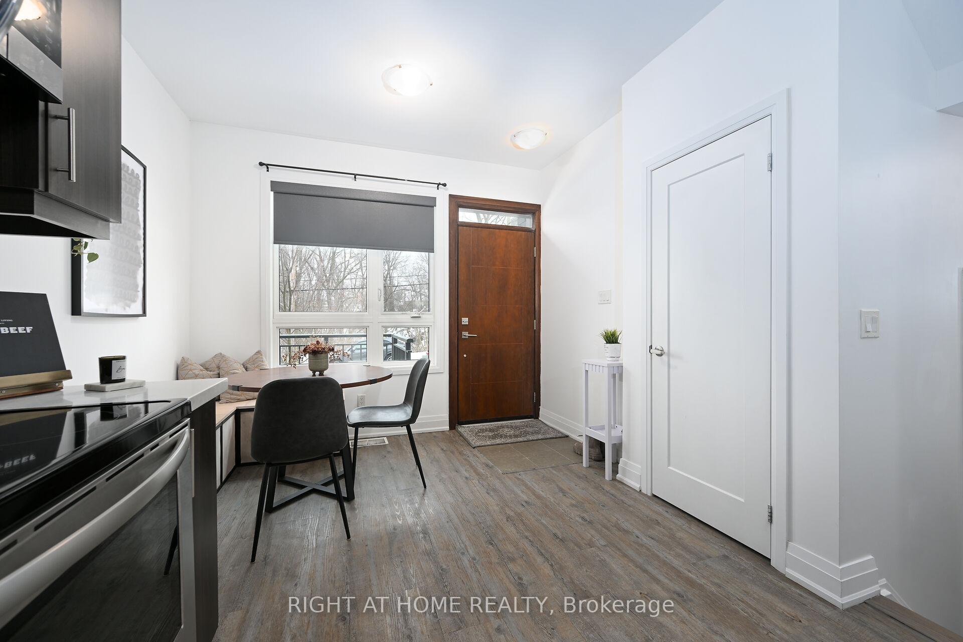 Photo 8 of Unit 6, 39 Robinson Street N, Grimsby, Grimsby East — HOMEH