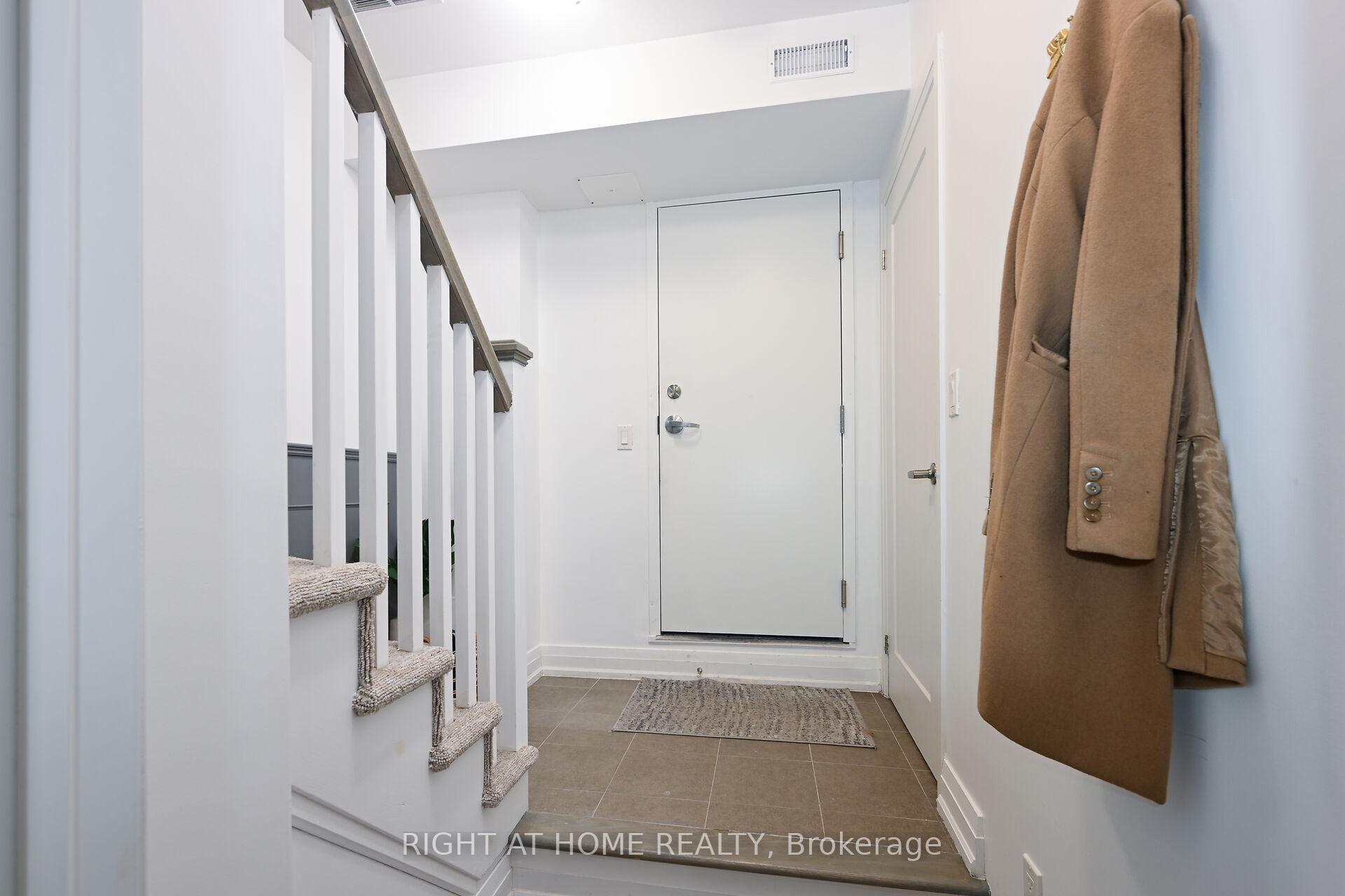 Photo 24 of Unit 6, 39 Robinson Street N, Grimsby, Grimsby East — HOMEH