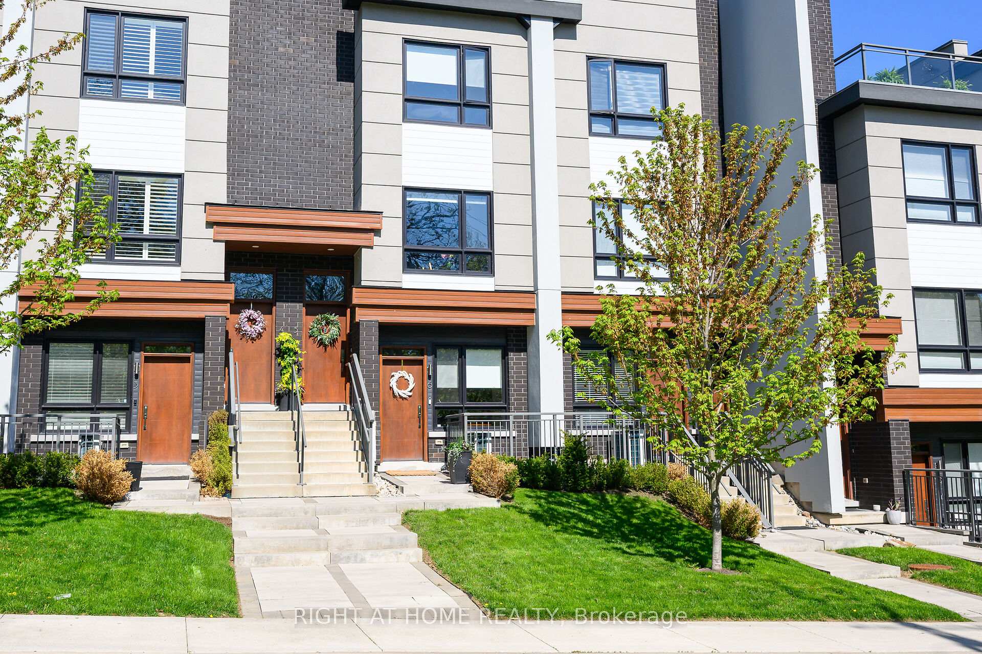 Photo 28 of Unit 6, 39 Robinson Street N, Grimsby, Grimsby East — HOMEH