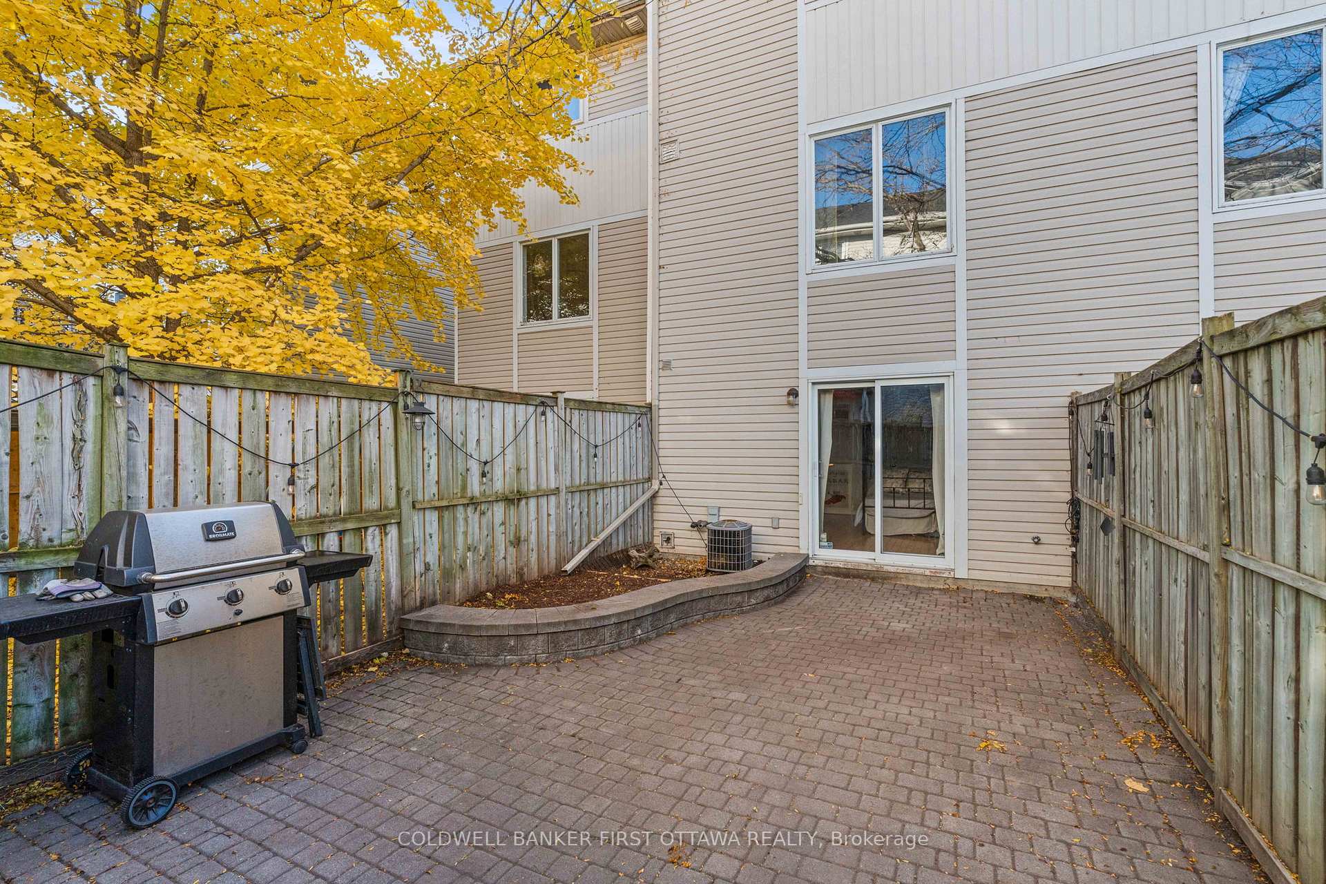 Photo 32 of 7 Scout Street, Ottawa, Central Park — HOMEH