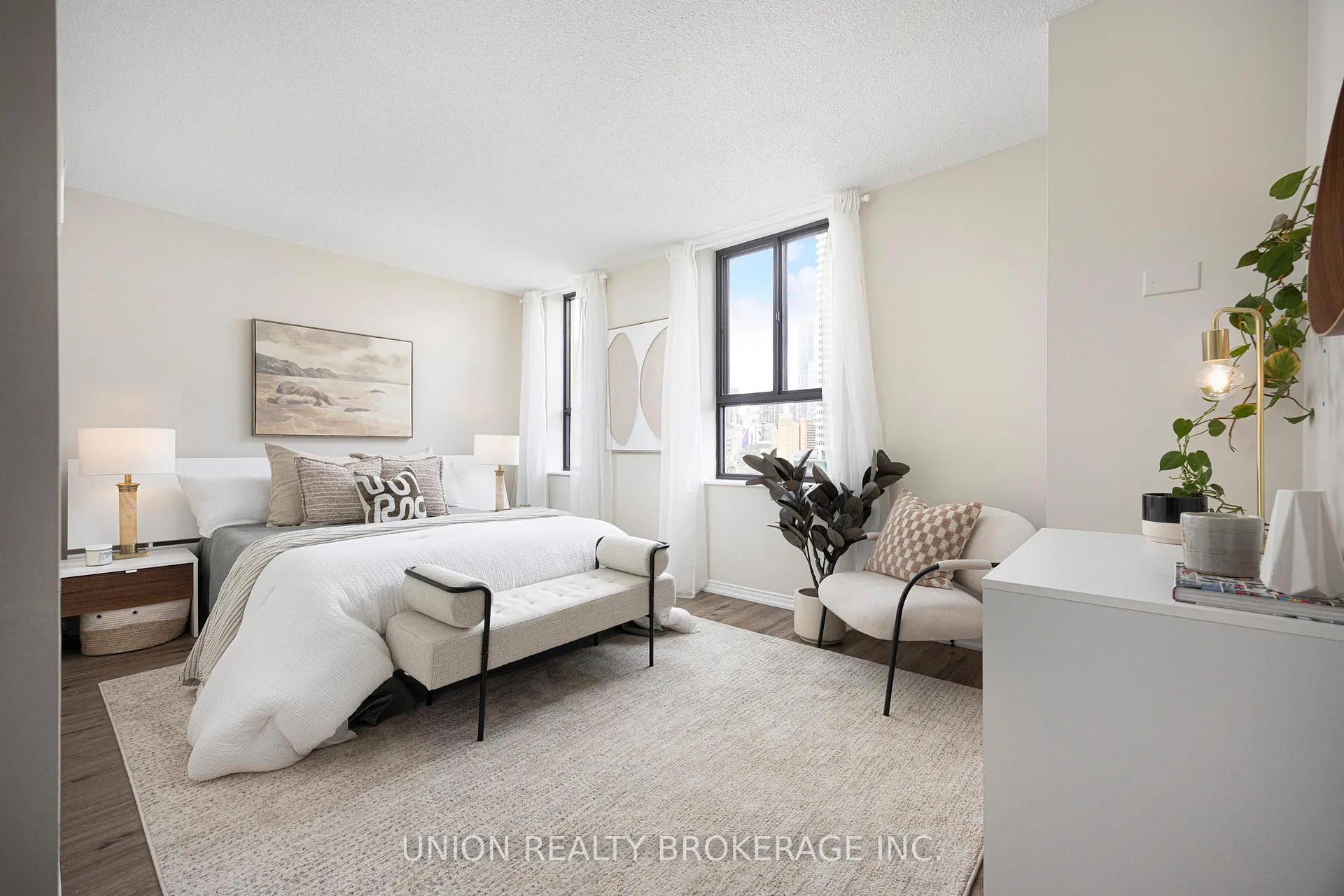Photo 18 of Unit 1201, 95 Lombard Street, Toronto, Church-Yonge Corridor — HOMEH