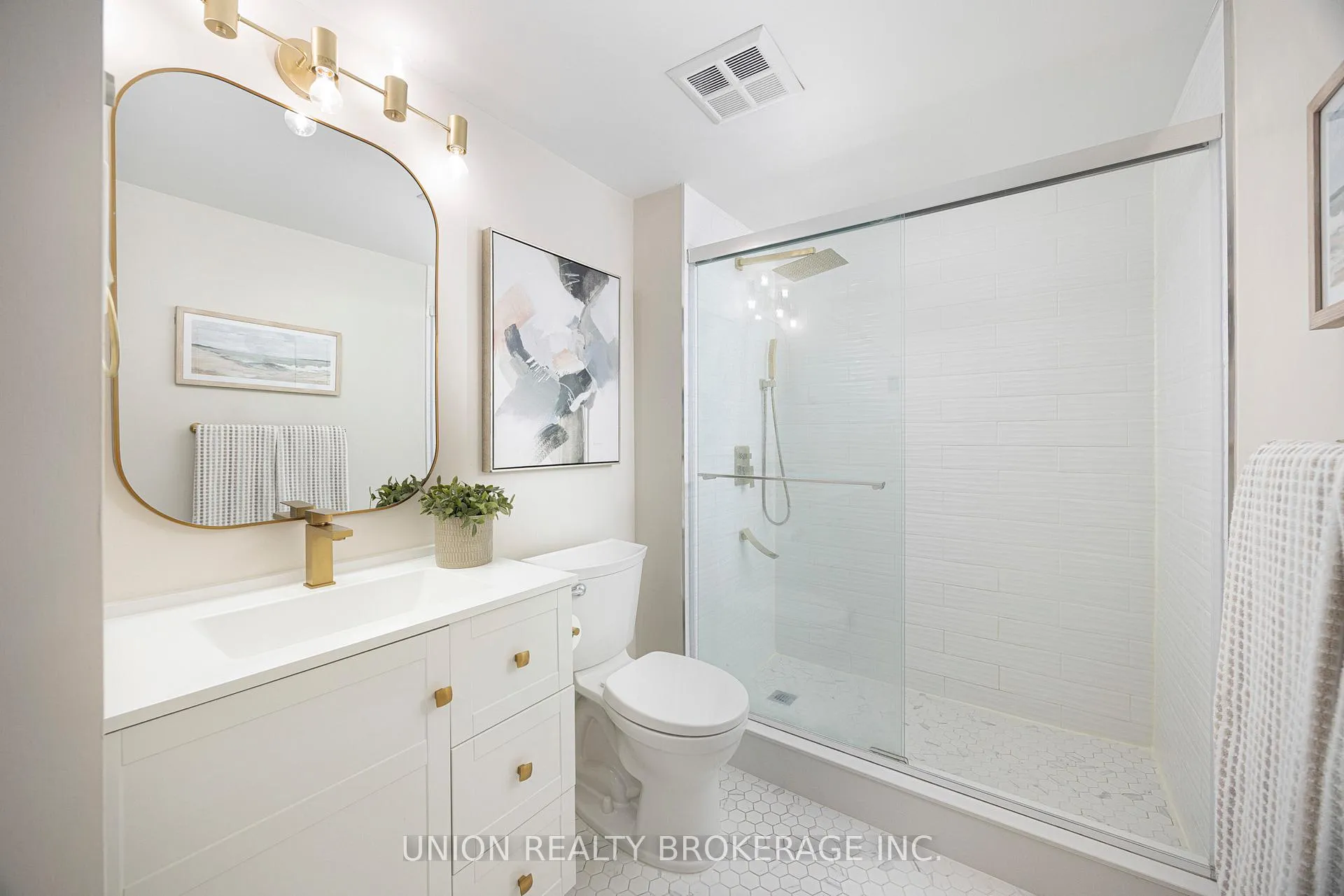 Photo 21 of Unit 1201, 95 Lombard Street, Toronto, Church-Yonge Corridor — HOMEH