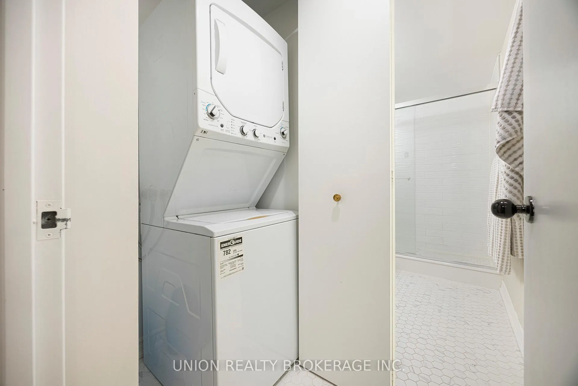 Photo 23 of Unit 1201, 95 Lombard Street, Toronto, Church-Yonge Corridor — HOMEH