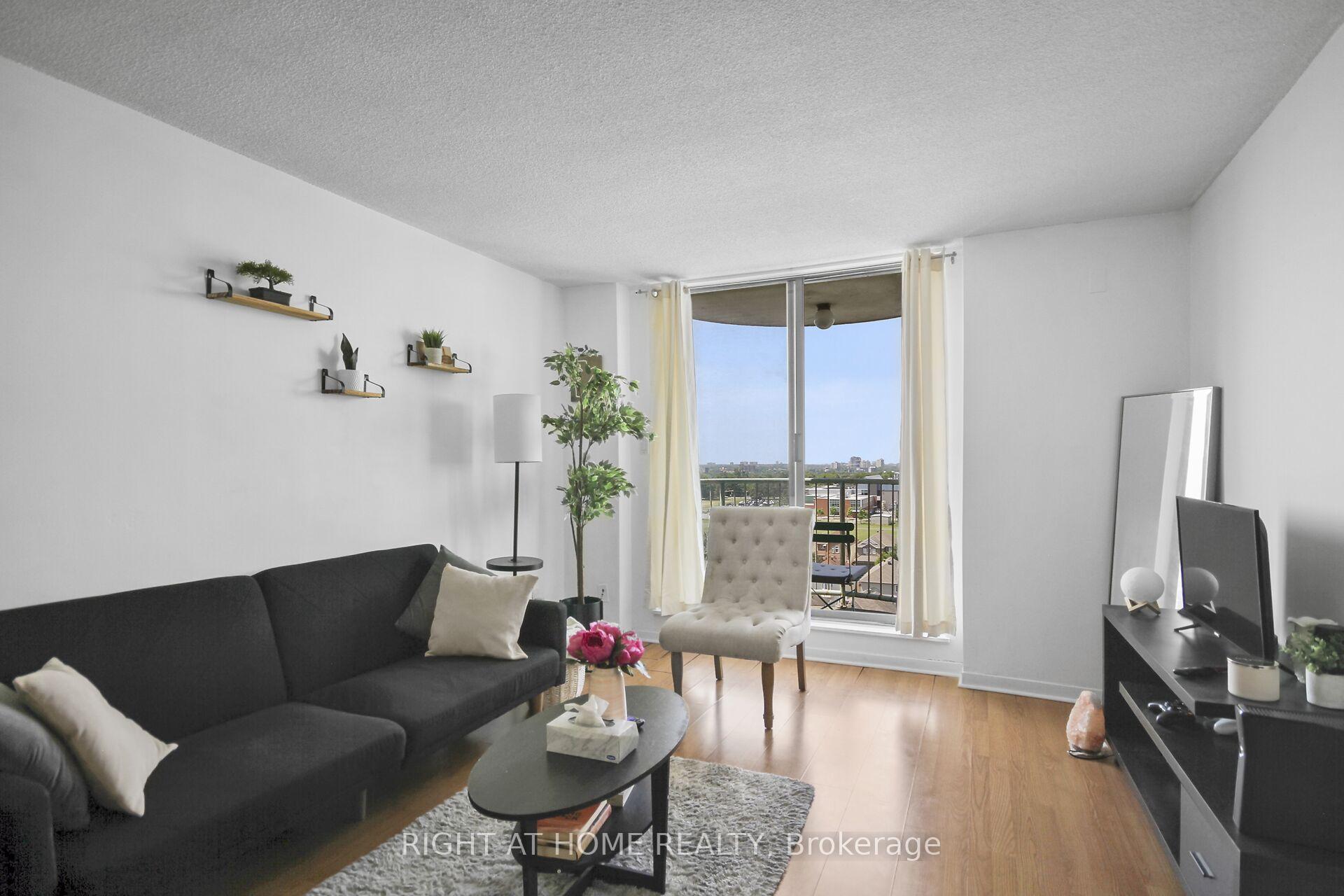 Photo 12 of Unit 1104, 1440 Heron Road, Ottawa, Heron Gate — HOMEH