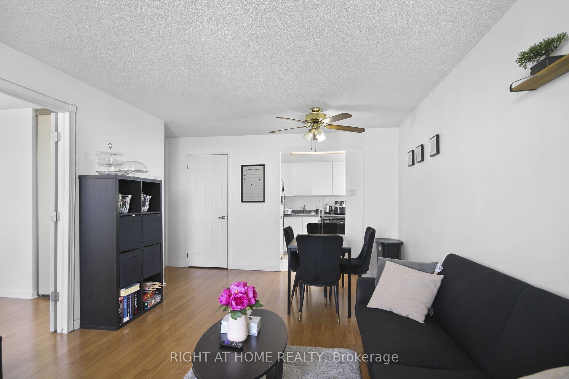 Photo 15 of Unit 1104, 1440 Heron Road, Ottawa, Heron Gate — HOMEH