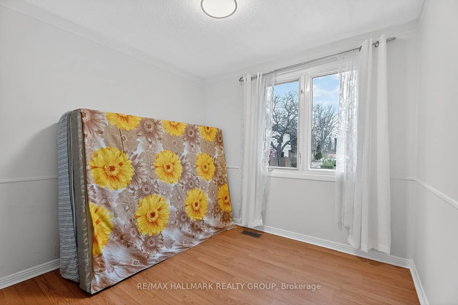 Photo 26 of Unit 26, 837 Eastvale Drive, Ottawa, Beaconwood — HOMEH