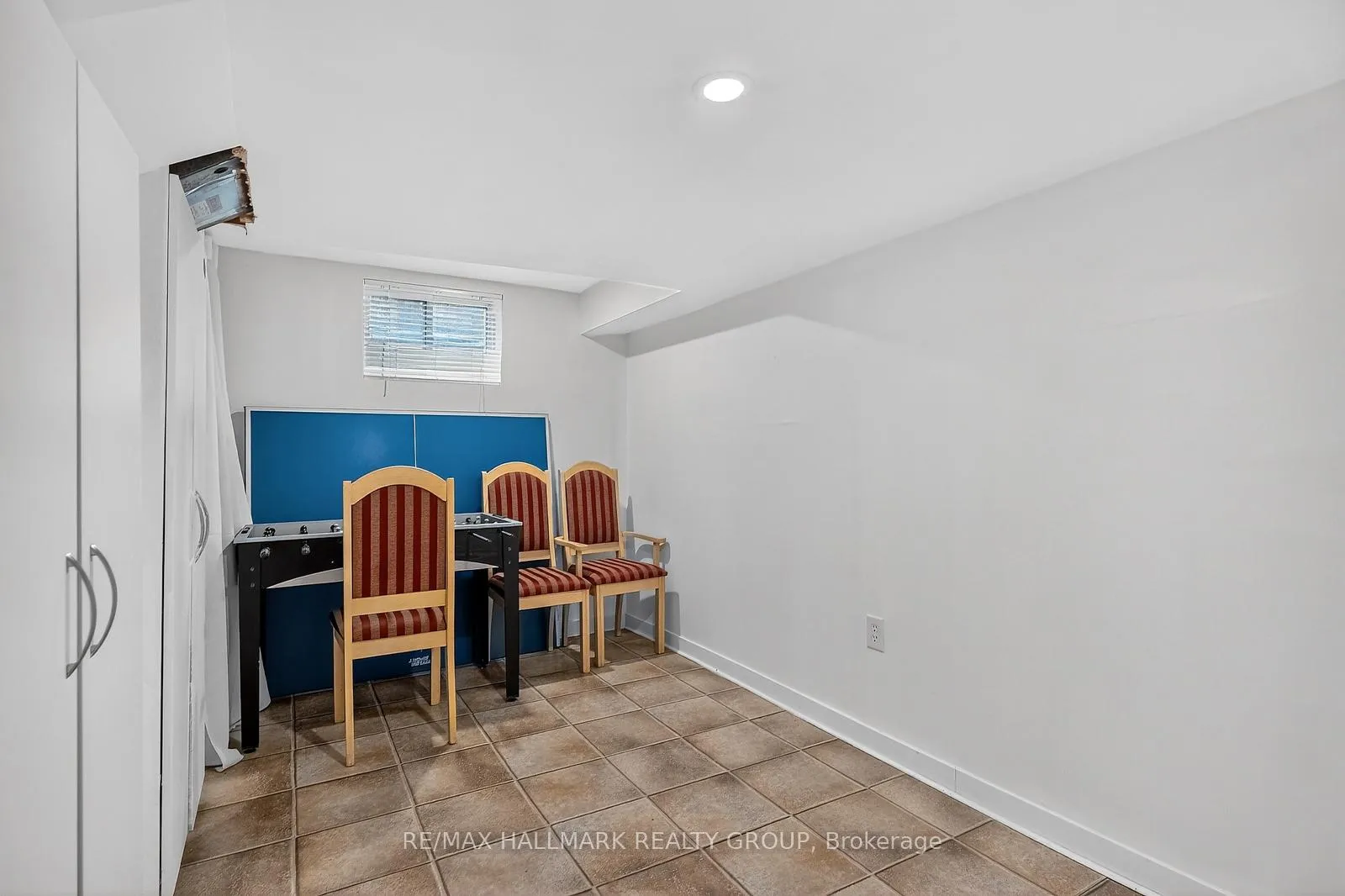 Photo 32 of Unit 26, 837 Eastvale Drive, Ottawa, Beaconwood — HOMEH