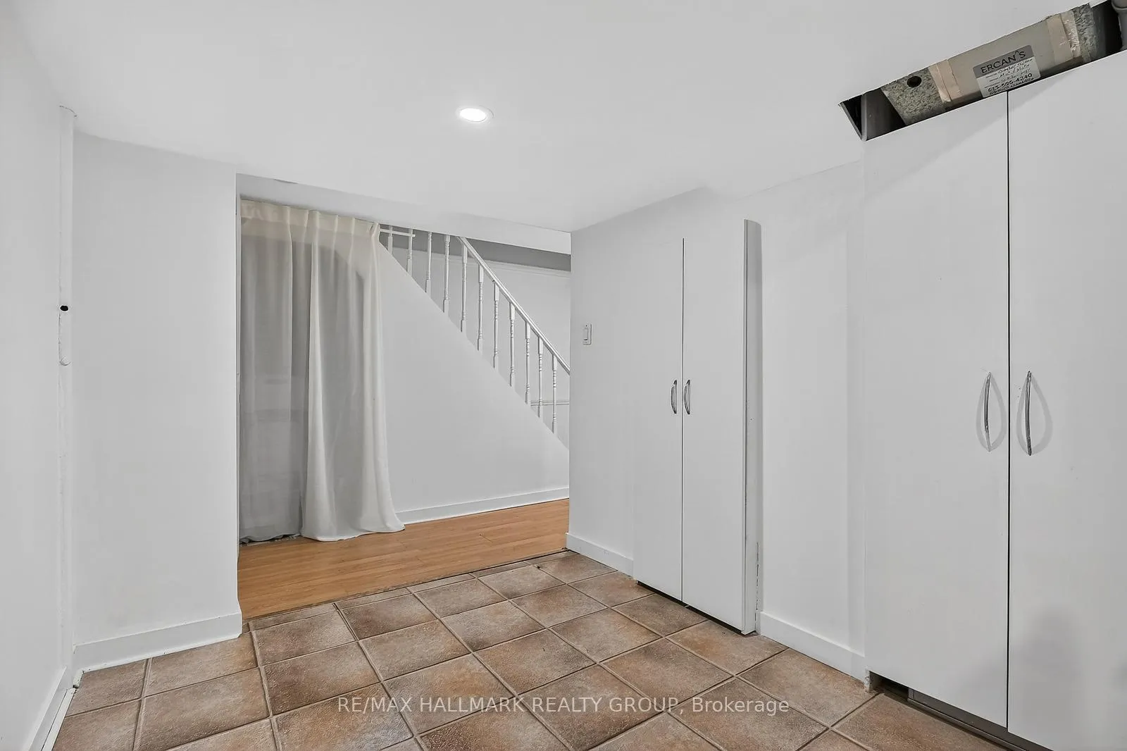 Photo 33 of Unit 26, 837 Eastvale Drive, Ottawa, Beaconwood — HOMEH