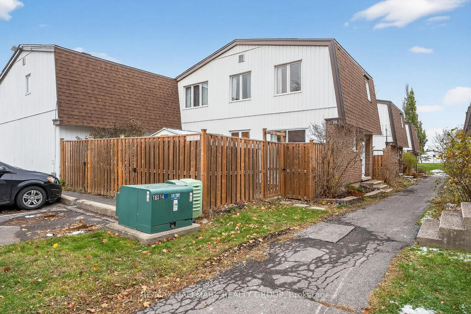 Photo 38 of Unit 26, 837 Eastvale Drive, Ottawa, Beaconwood — HOMEH