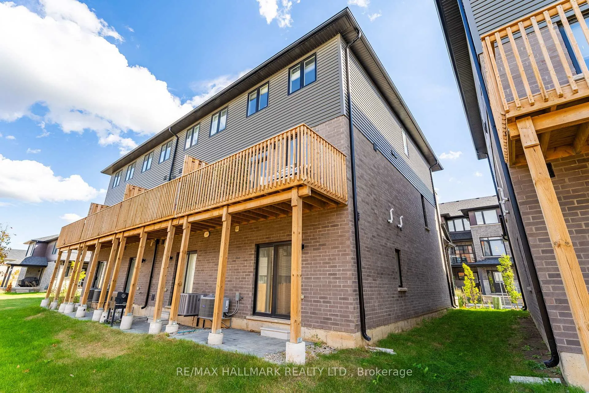 Photo 38 of Unit 83, 461 Blackburn Drive, Brant, Brantford Twp — HOMEH