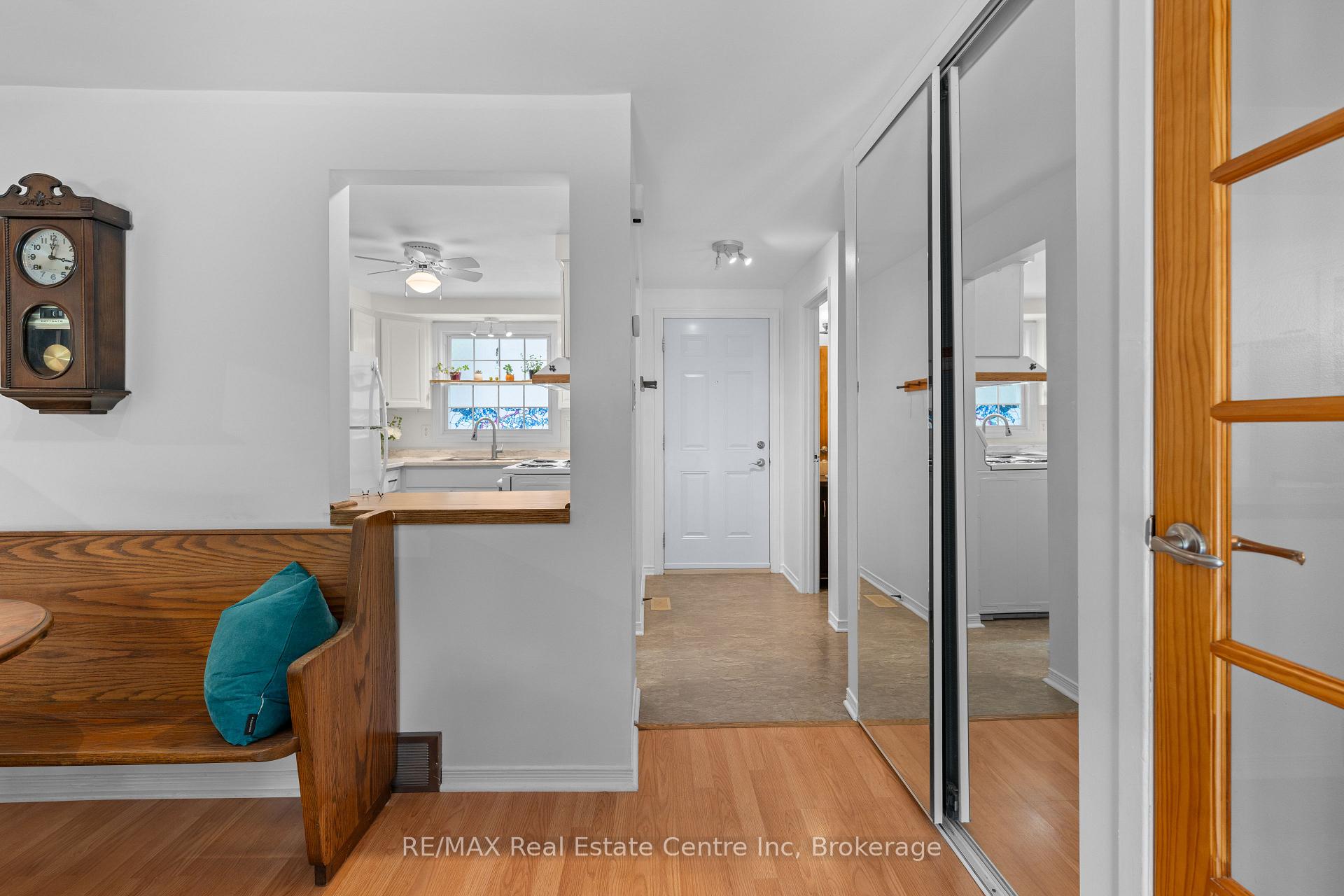 Photo 15 of Unit 28, 383 Edinburgh Road S, Guelph, Dovercliffe Park/Old University — HOMEH