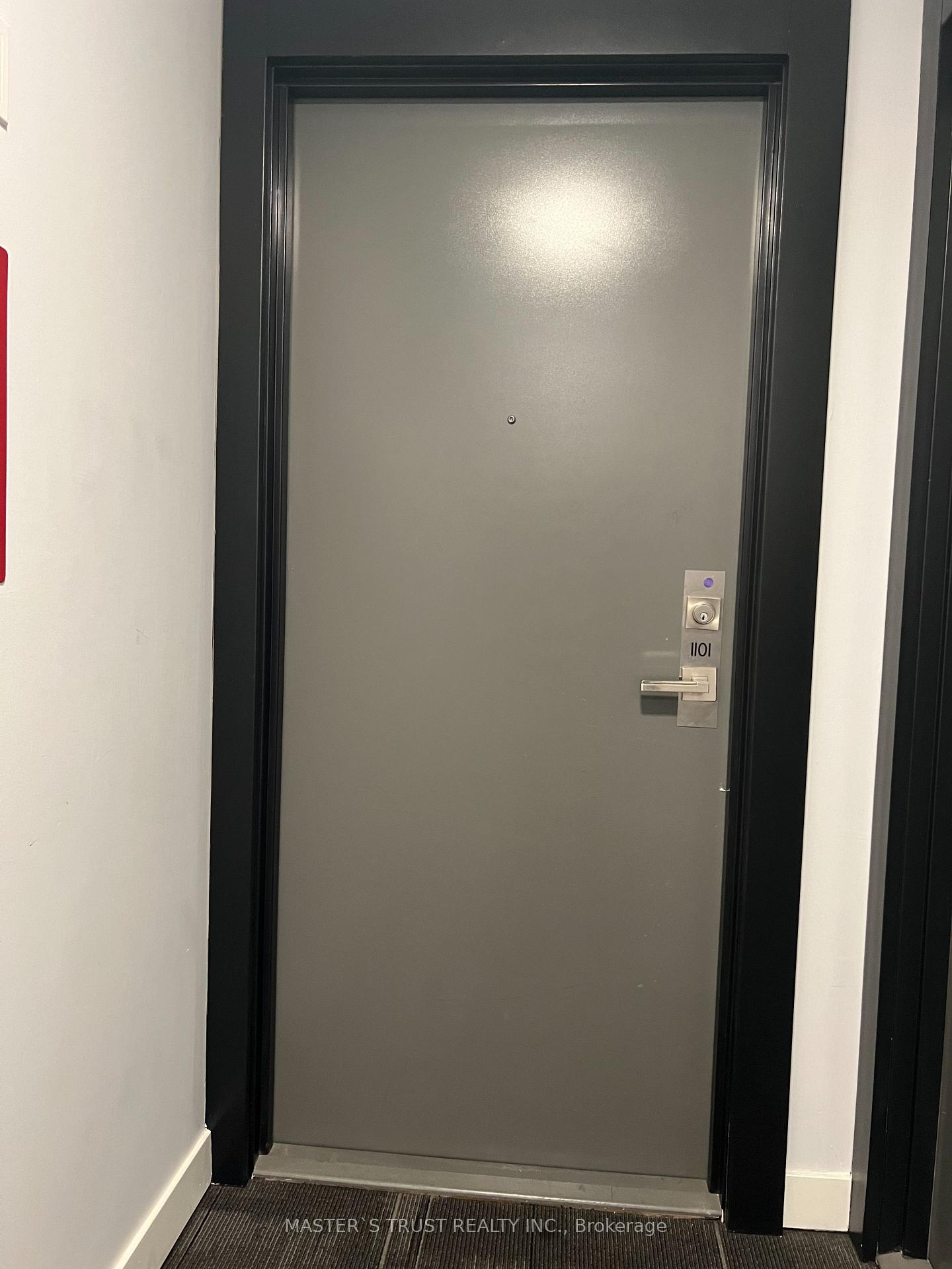 Photo 5 of Unit 1101, 17 Dundonald Street, Toronto, Church-Yonge Corridor — HOMEH