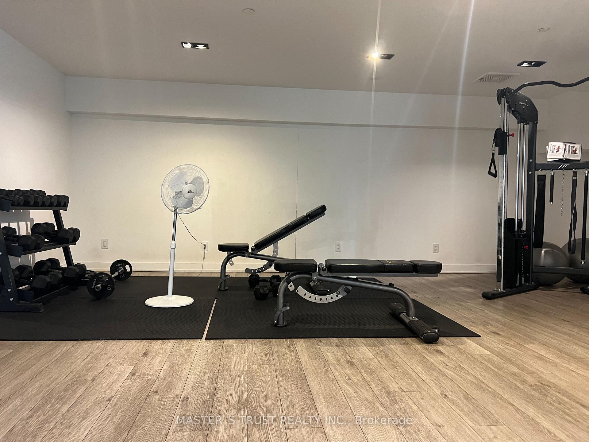 Photo 7 of Unit 1101, 17 Dundonald Street, Toronto, Church-Yonge Corridor — HOMEH