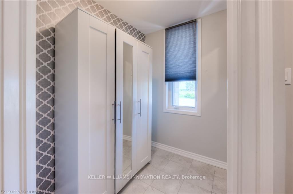 Photo 6 of 595 Goldenrod Lane, Kitchener — HOMEH