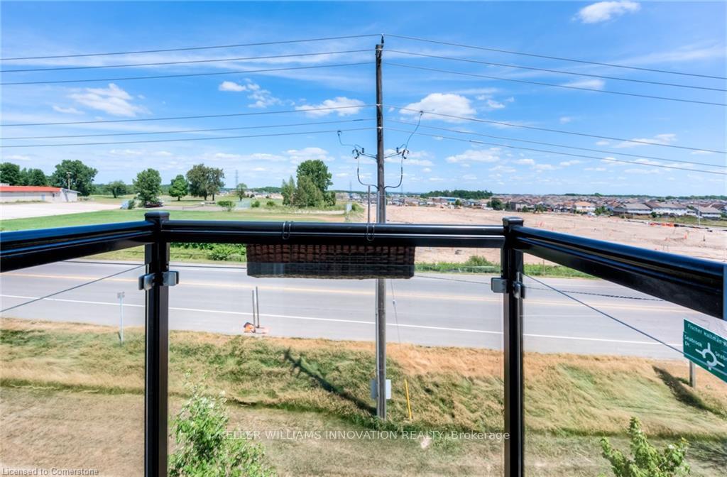 Photo 30 of 595 Goldenrod Lane, Kitchener — HOMEH