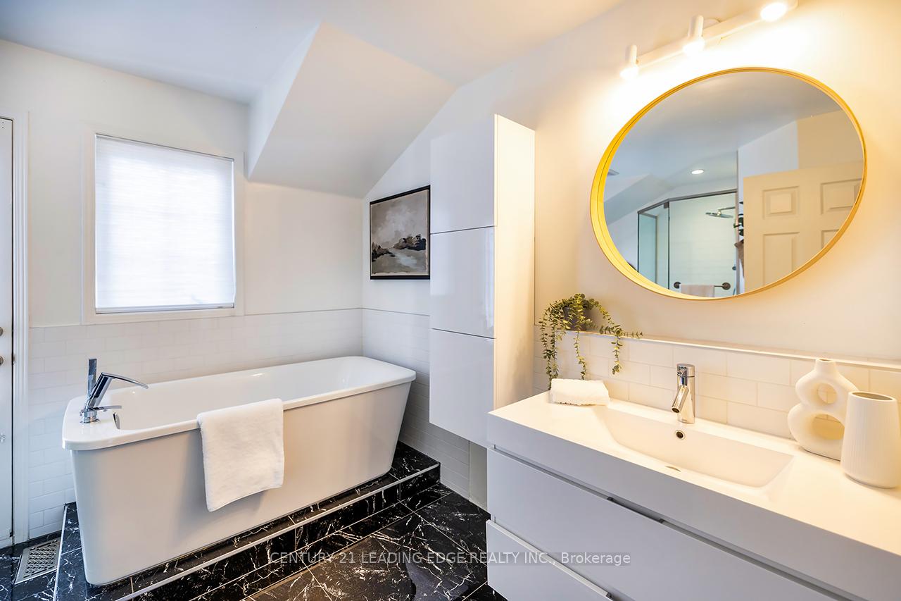 Photo 15 of Unit 57, 113 The Queensway Way N, Toronto, High Park-Swansea — HOMEH