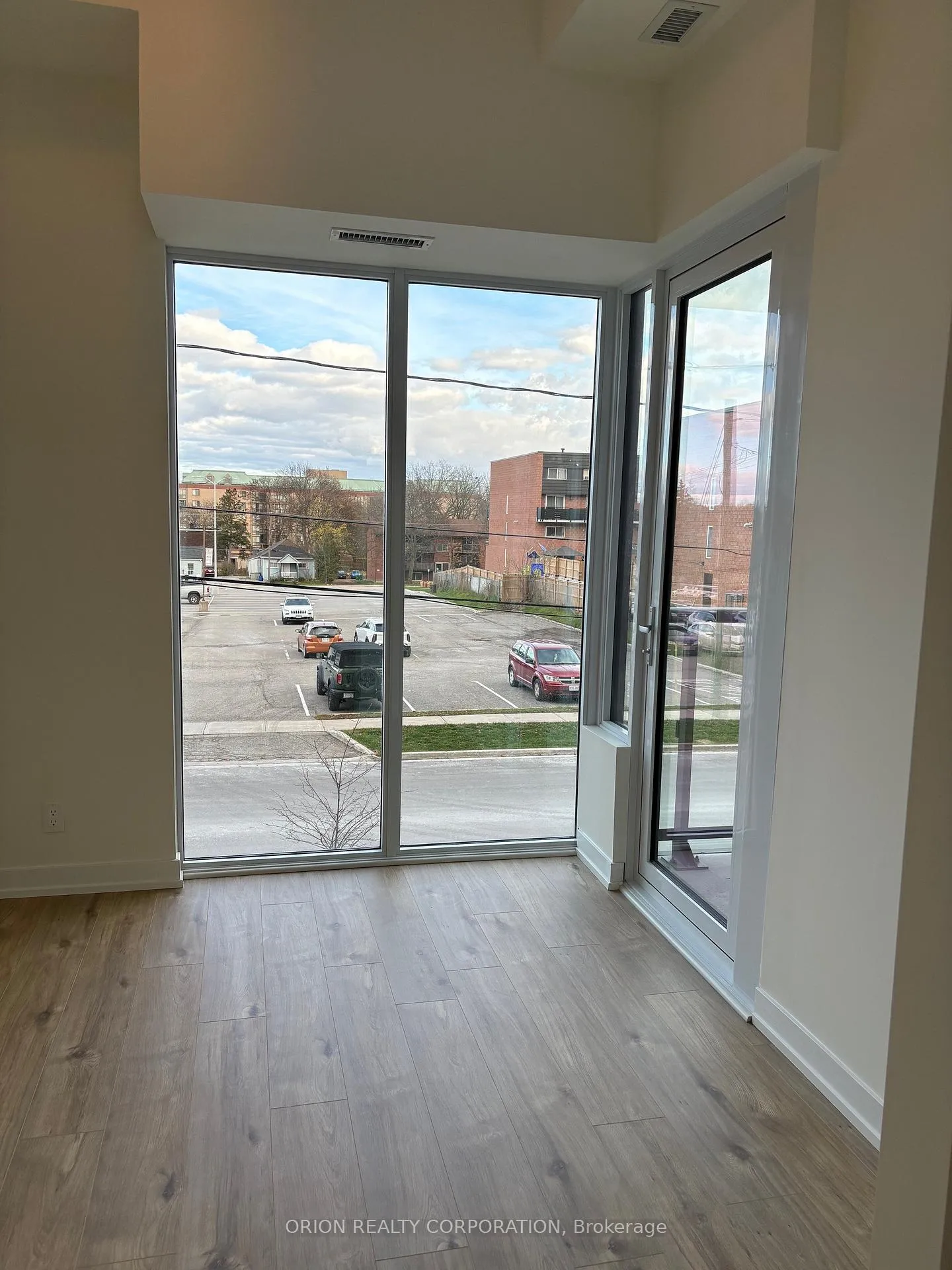 Photo 12 of Unit 101, 201 Brock Street S, Whitby, Downtown Whitby — HOMEH