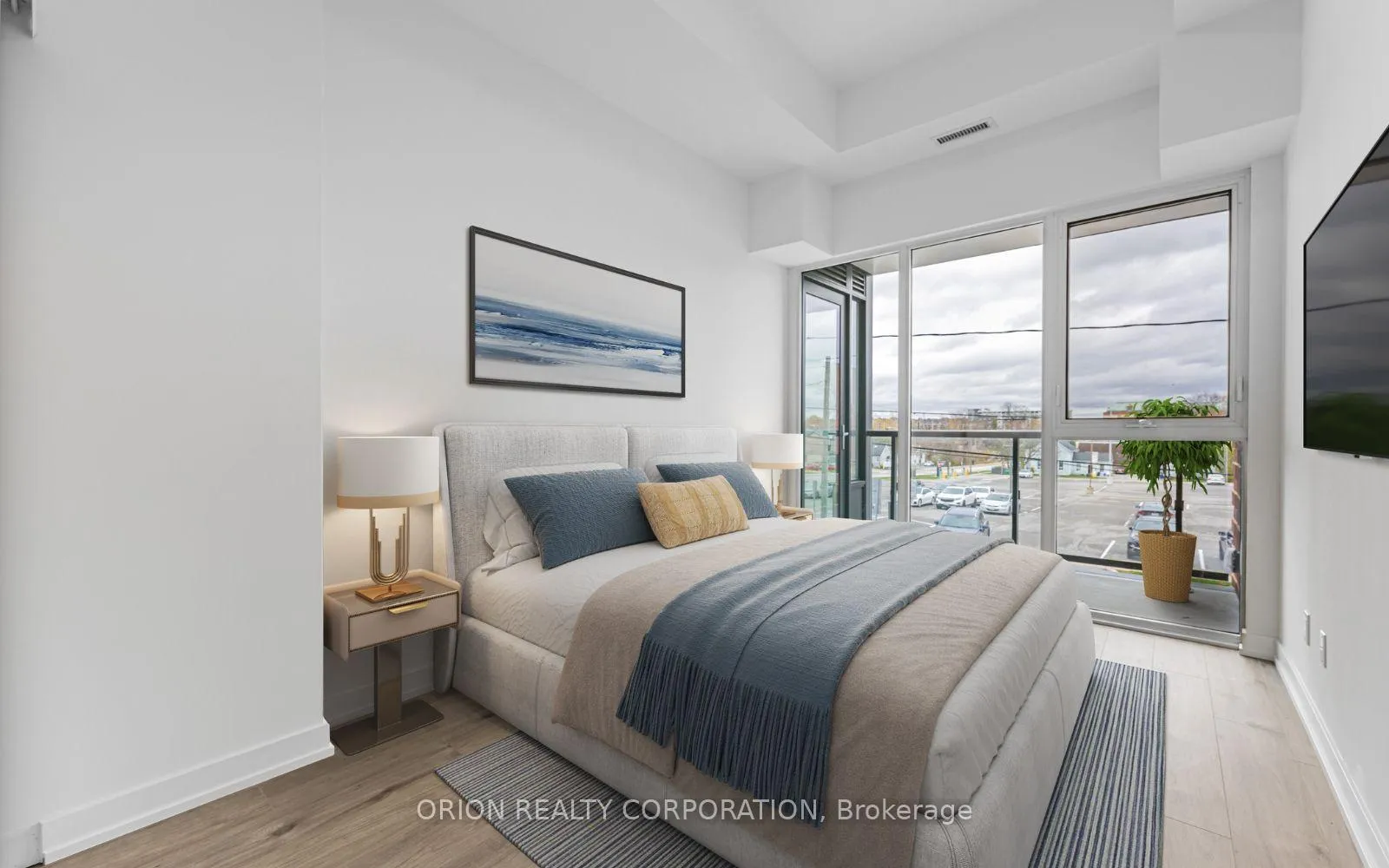 Photo 14 of Unit 101, 201 Brock Street S, Whitby, Downtown Whitby — HOMEH