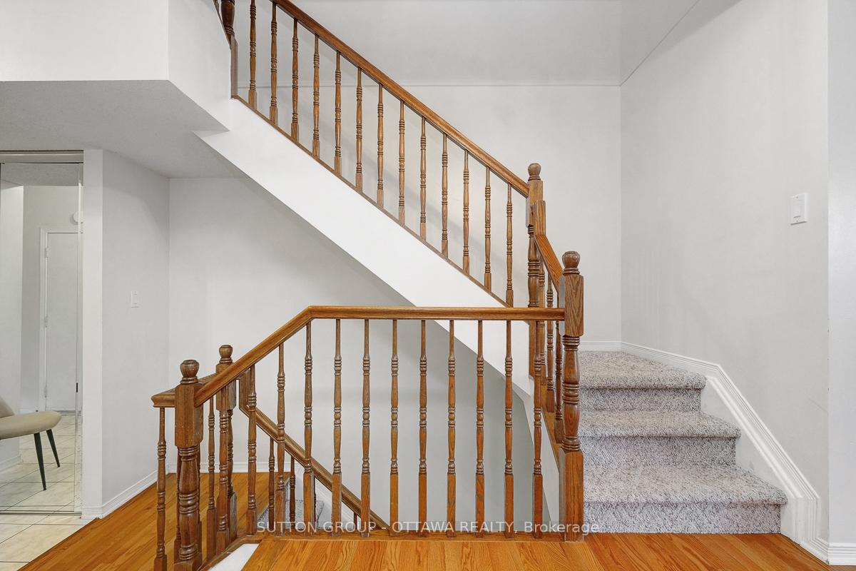 Photo 6 of Unit 19, 6157 Oak Meadows Drive, Ottawa, Chapel Hill — HOMEH