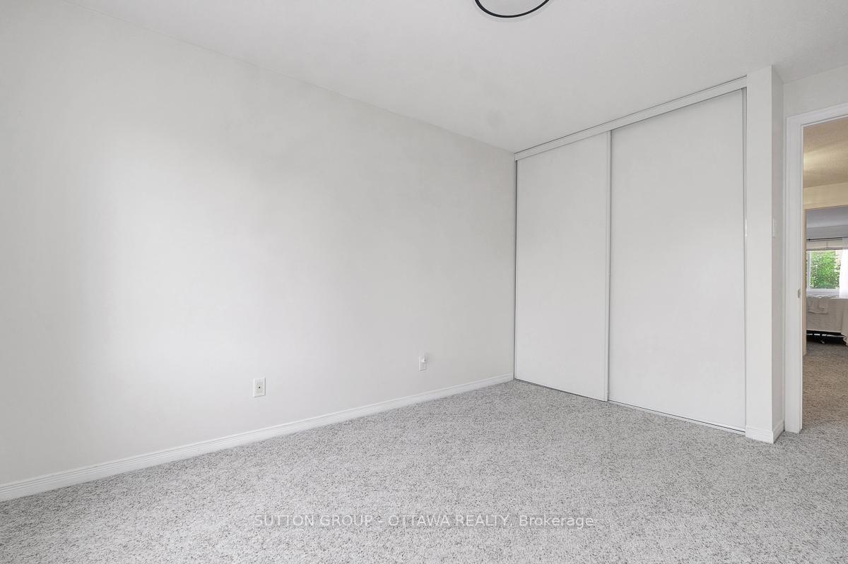 Photo 31 of Unit 19, 6157 Oak Meadows Drive, Ottawa, Chapel Hill — HOMEH