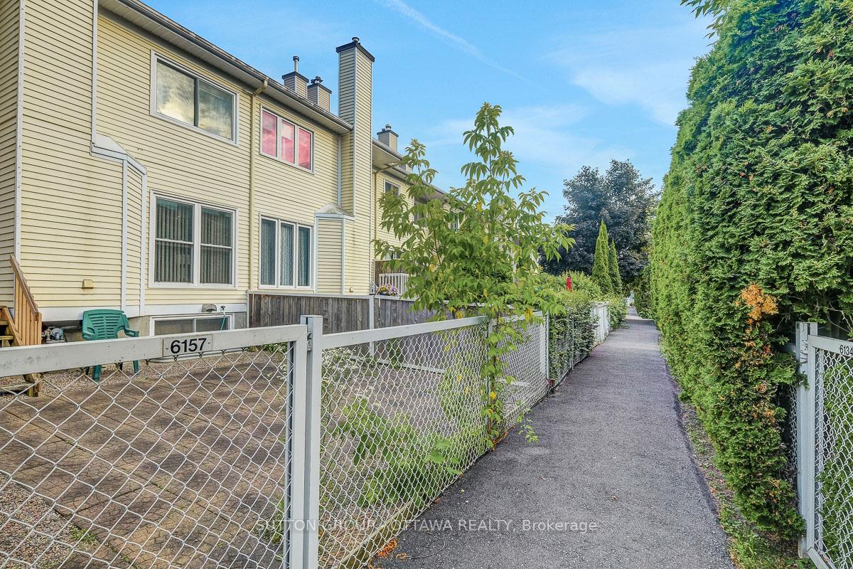 Photo 42 of Unit 19, 6157 Oak Meadows Drive, Ottawa, Chapel Hill — HOMEH