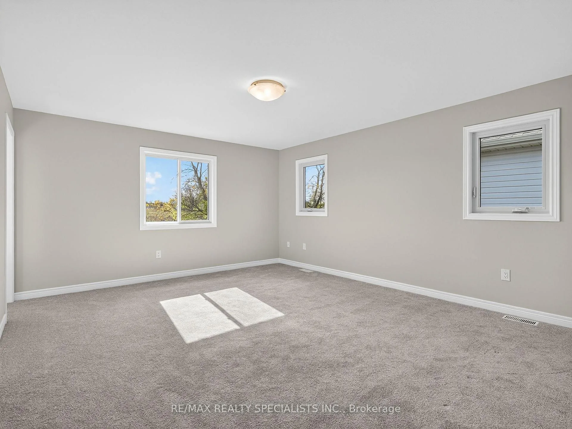 Photo 16 of 80 Willson Drive, Thorold, Hurricane/Merrittville — HOMEH