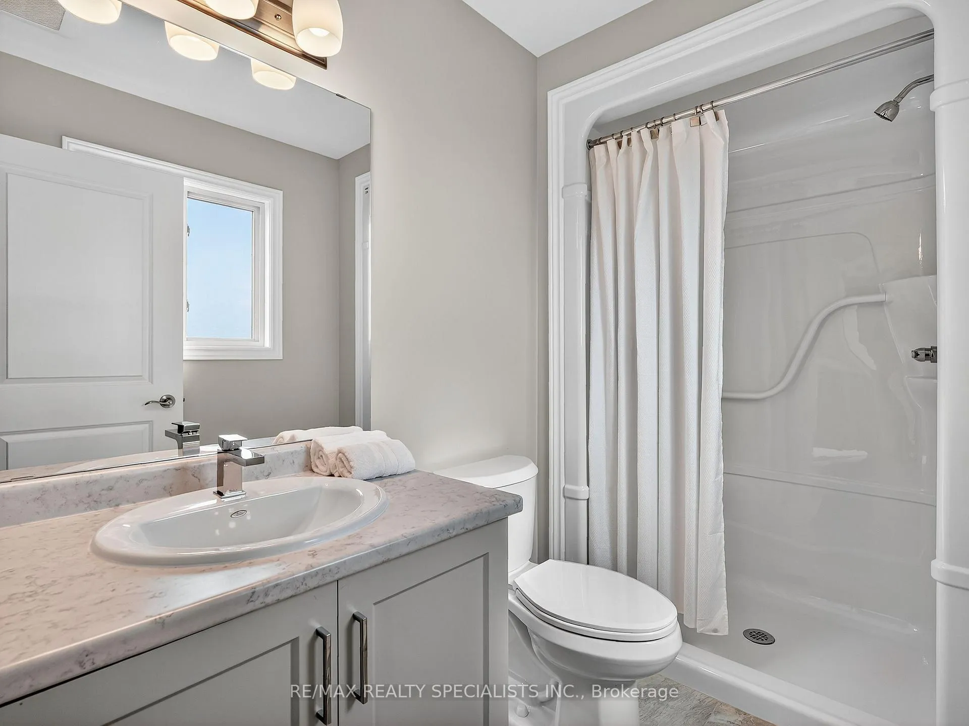 Photo 19 of 80 Willson Drive, Thorold, Hurricane/Merrittville — HOMEH