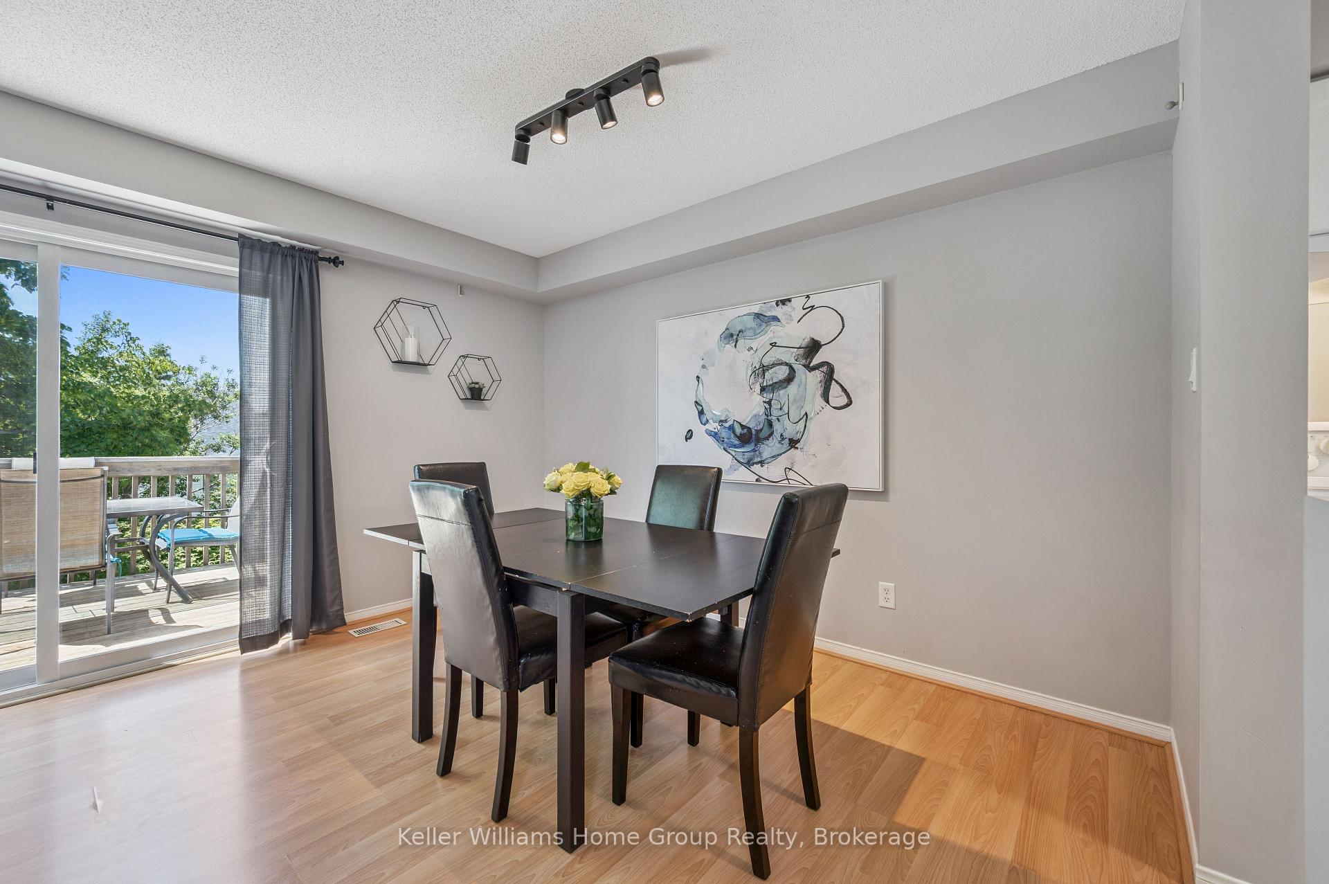Photo 11 of Unit 30, 920 Edinburgh Road S, Guelph, Kortright West — HOMEH