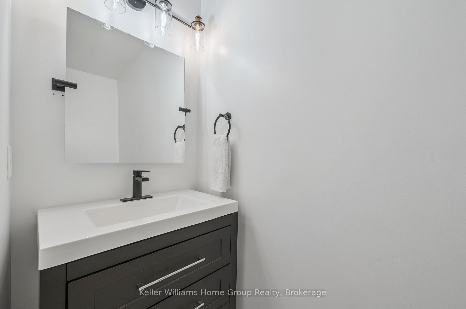 Photo 16 of Unit 30, 920 Edinburgh Road S, Guelph, Kortright West — HOMEH