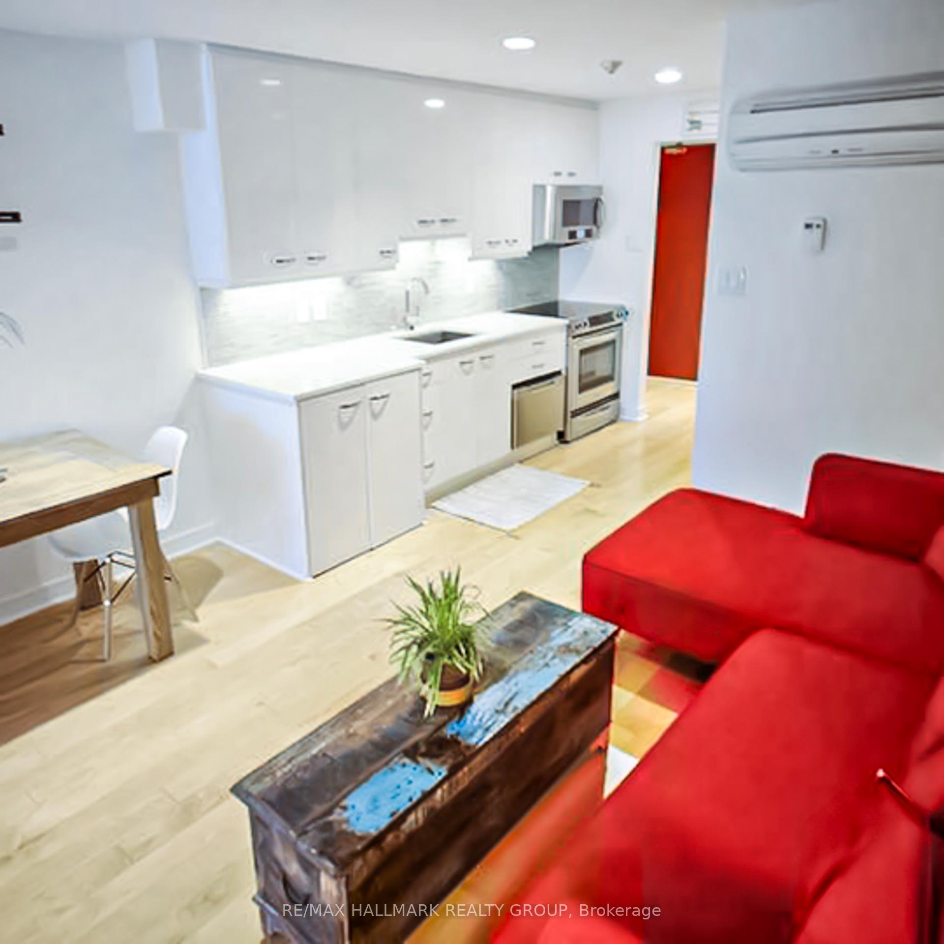 Photo 8 of Unit 11, 202 St Patrick Street, Ottawa, Lower Town/Byward Market — HOMEH