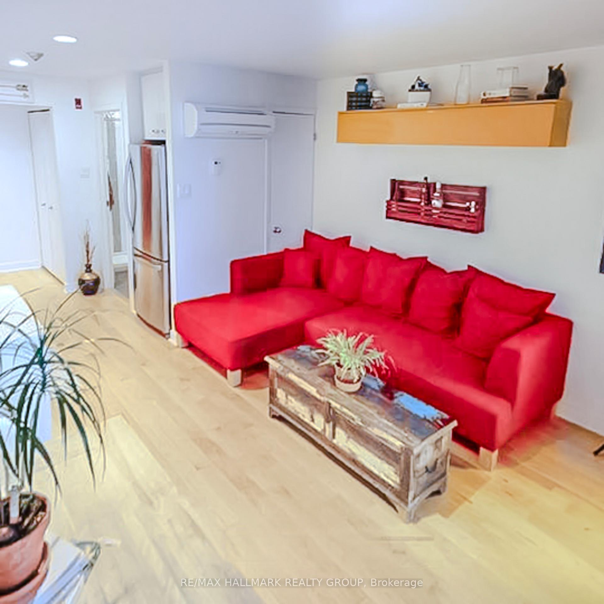 Photo 9 of Unit 11, 202 St Patrick Street, Ottawa, Lower Town/Byward Market — HOMEH