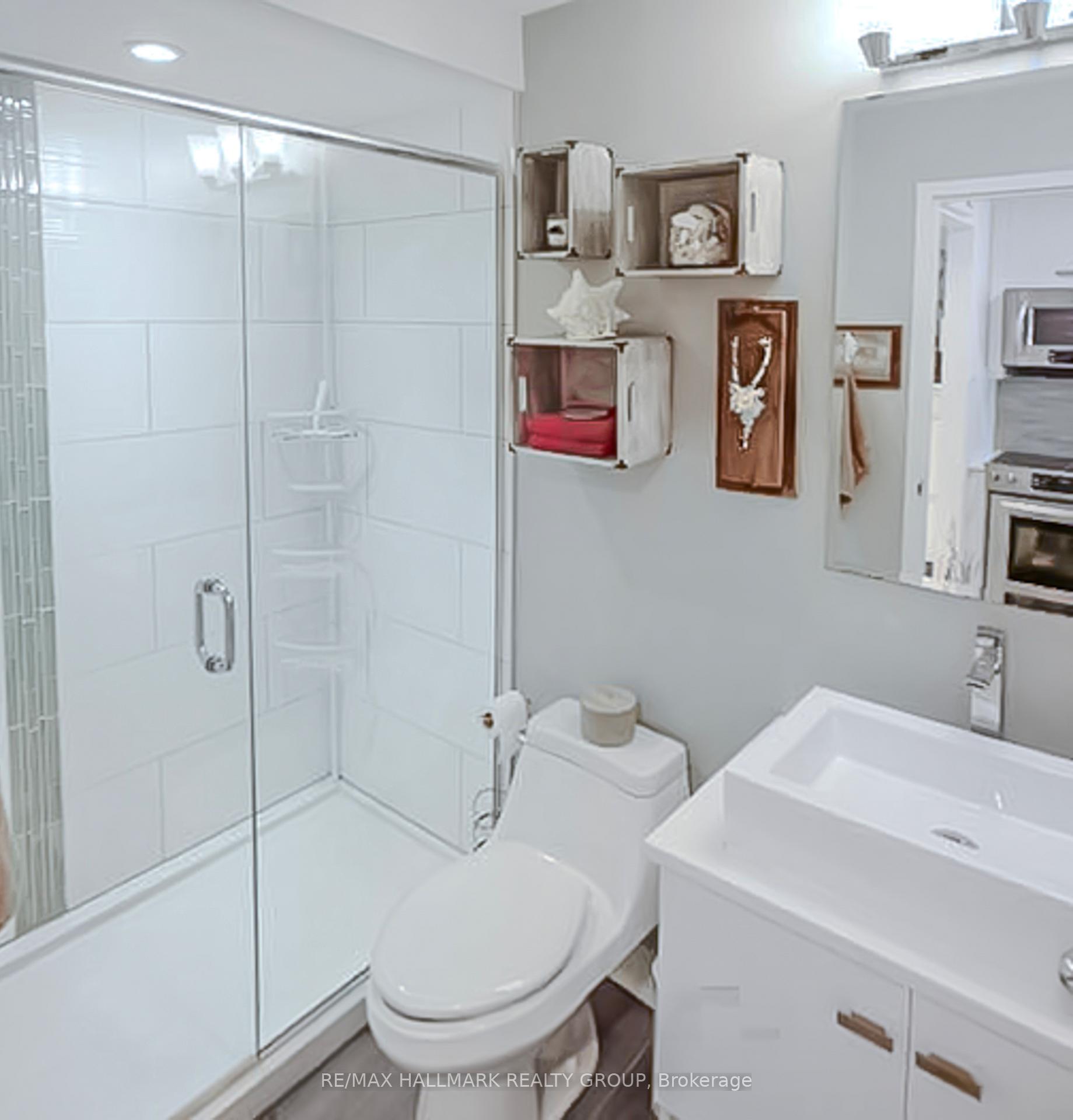 Photo 10 of Unit 11, 202 St Patrick Street, Ottawa, Lower Town/Byward Market — HOMEH