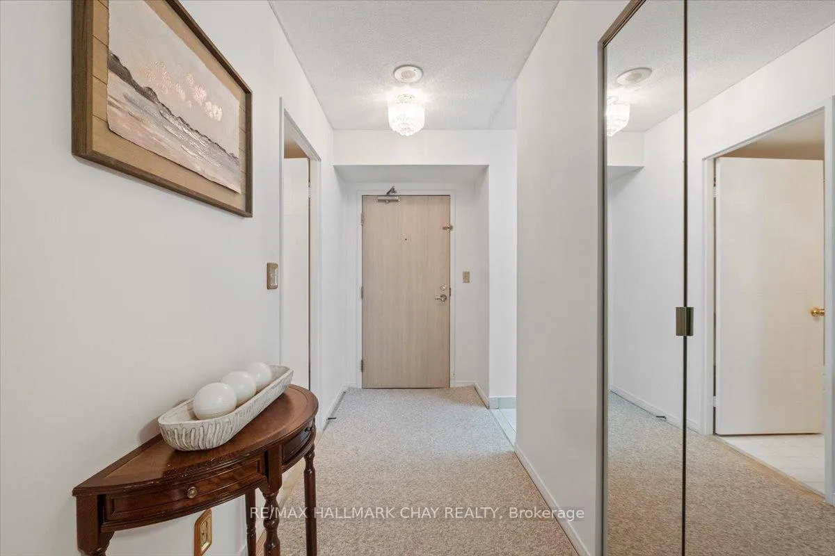 Photo 6 of Unit 1404, 150 Dunlop Street E, Barrie, City Centre — HOMEH