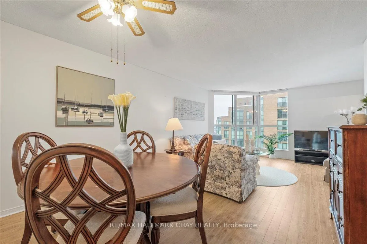 Photo 11 of Unit 1404, 150 Dunlop Street E, Barrie, City Centre — HOMEH