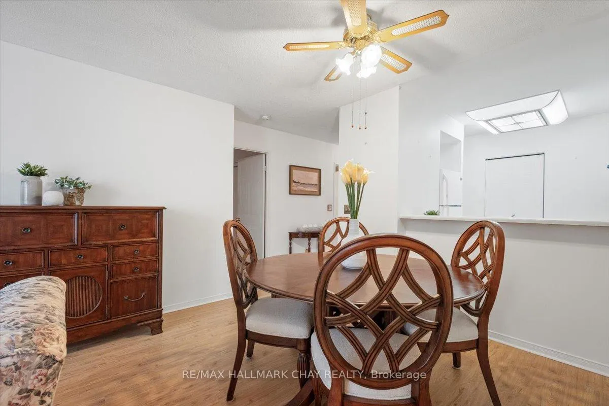 Photo 13 of Unit 1404, 150 Dunlop Street E, Barrie, City Centre — HOMEH