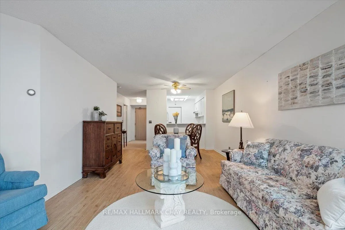 Photo 18 of Unit 1404, 150 Dunlop Street E, Barrie, City Centre — HOMEH