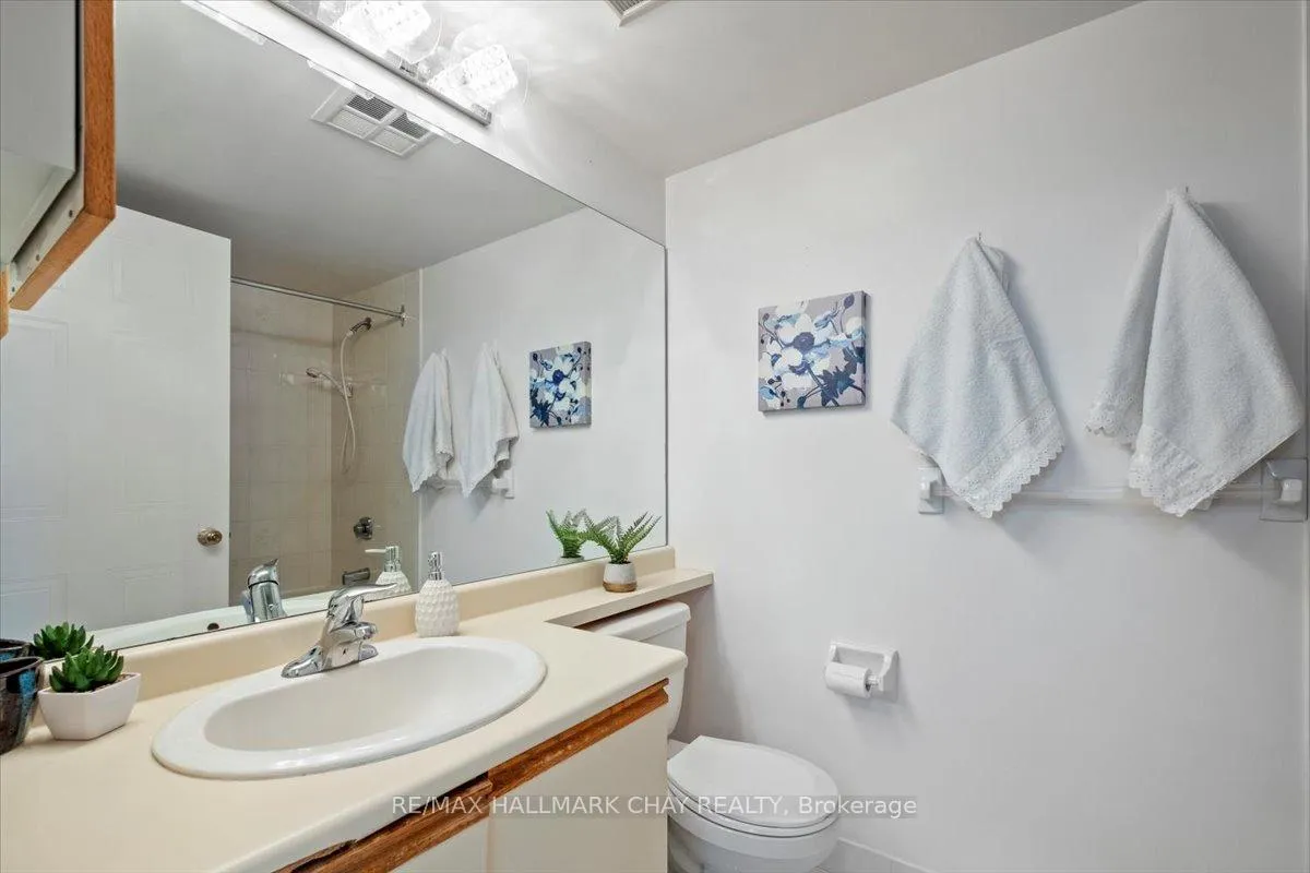 Photo 26 of Unit 1404, 150 Dunlop Street E, Barrie, City Centre — HOMEH