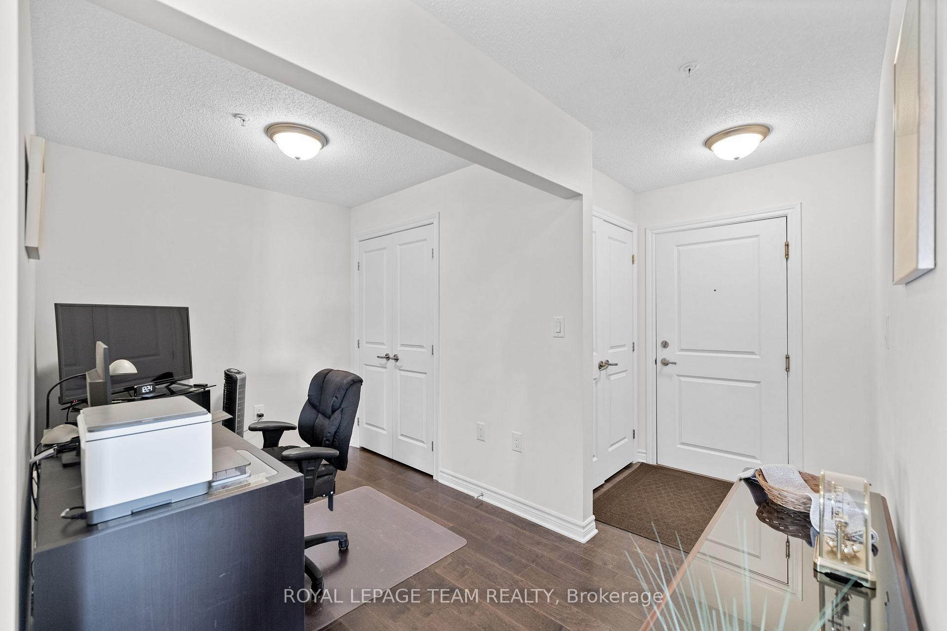Photo 4 of Unit 301, 141 Potts Private, Ottawa, Notting Hill/Summerside — HOMEH