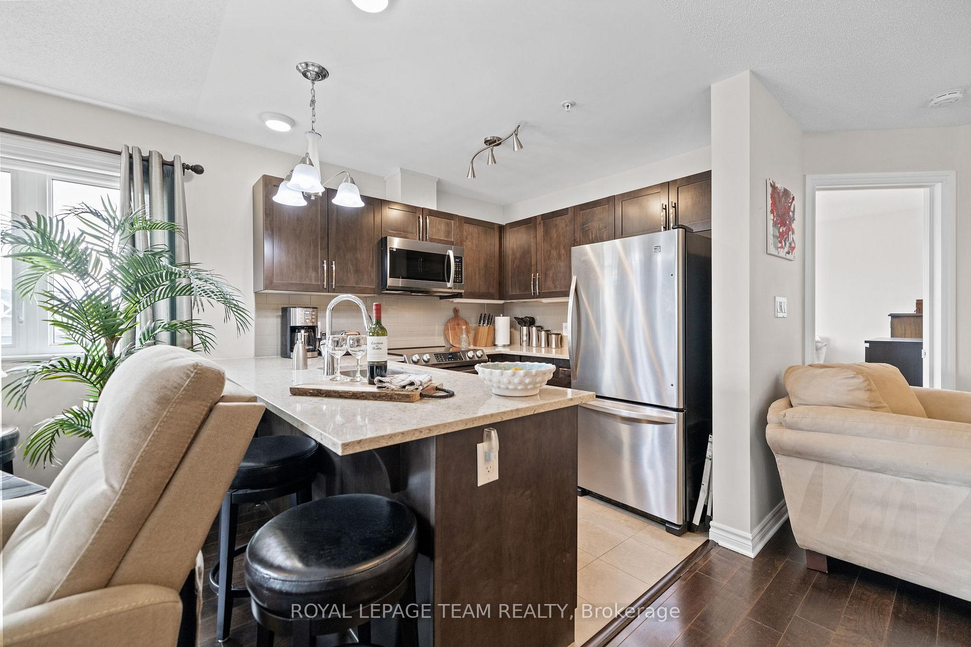 Photo 8 of Unit 301, 141 Potts Private, Ottawa, Notting Hill/Summerside — HOMEH